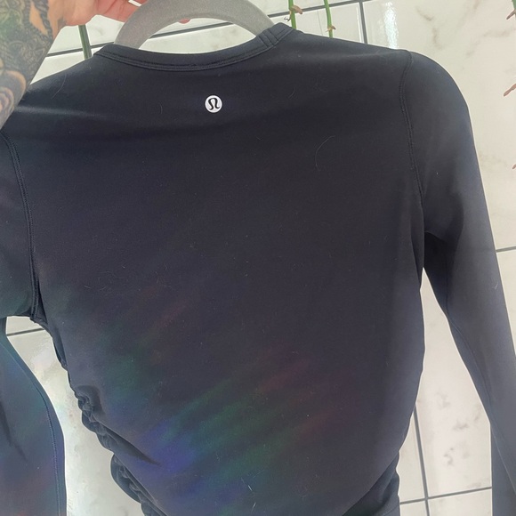 Lululemon Black Long Sleeve - Picture 5 of 5